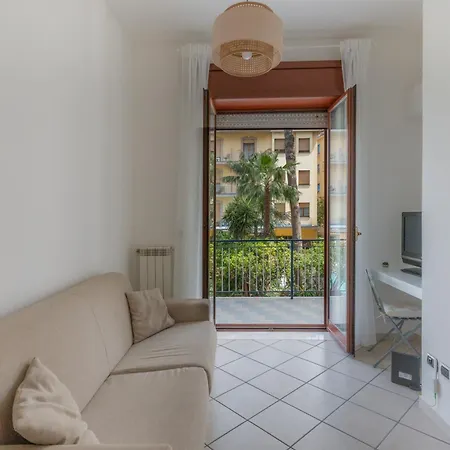 Main Road Casa de Férias *