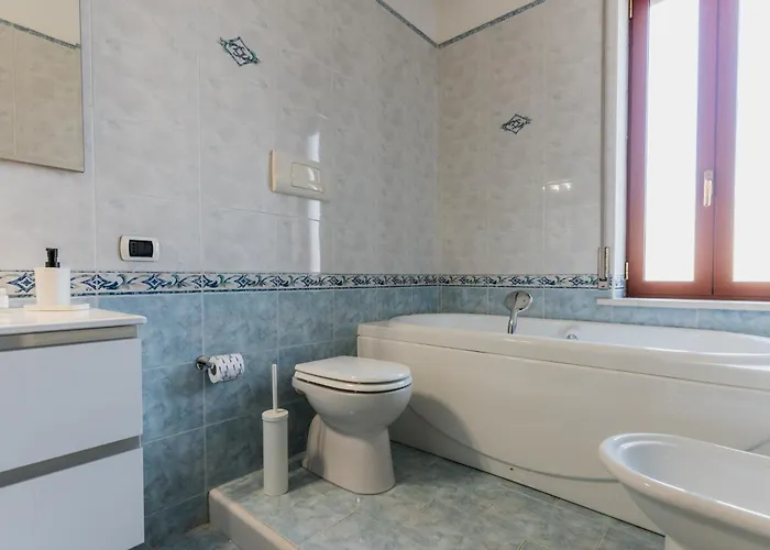 Main Road בית נופש סורנטו